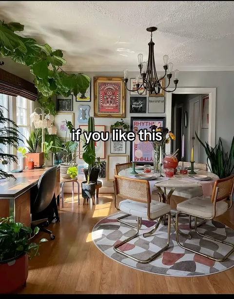 TikTok slideshow cover: Eclectic Dining Room Decor