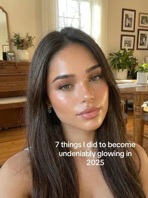 TikTok slideshow cover: 7 things for glowing skin in 2025