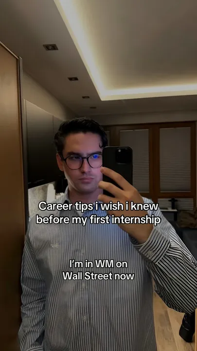 TikTok slideshow cover: Career tips for internships