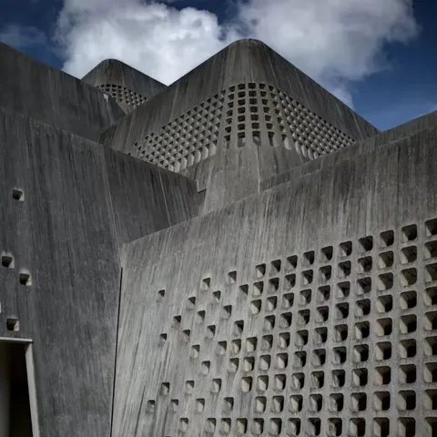 TikTok slideshow cover: Modern Concrete Architecture