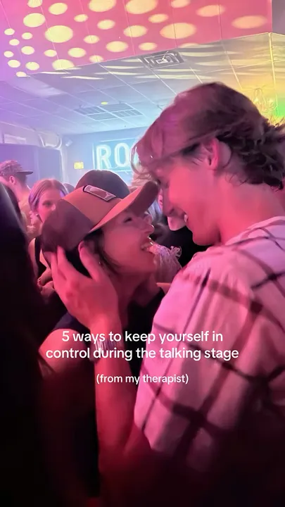 TikTok slideshow cover: 5 ways to keep yourself in control during the talking stage (from my therapist)