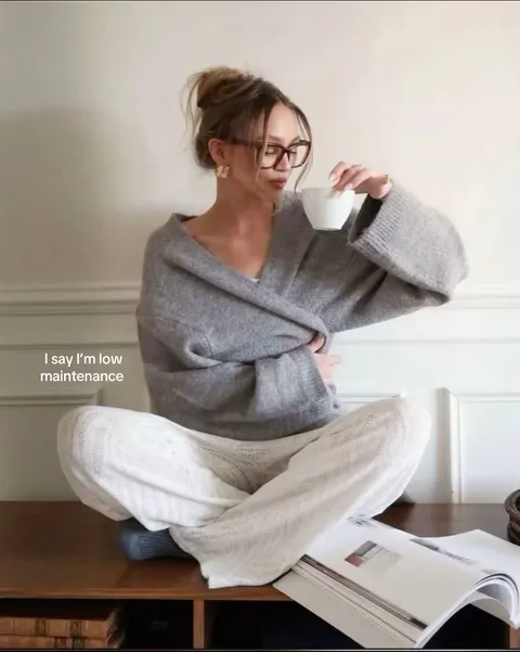 TikTok slideshow cover: I say I'm low maintenance