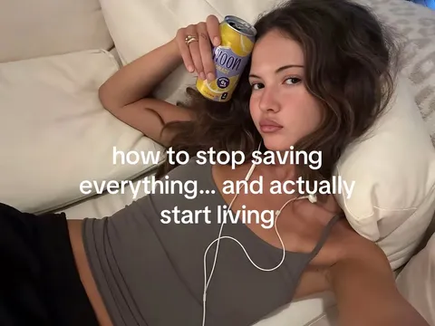 TikTok slideshow cover: How to stop saving everything... and actually start living