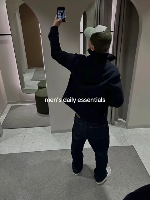 TikTok slideshow cover: men's daily essentials