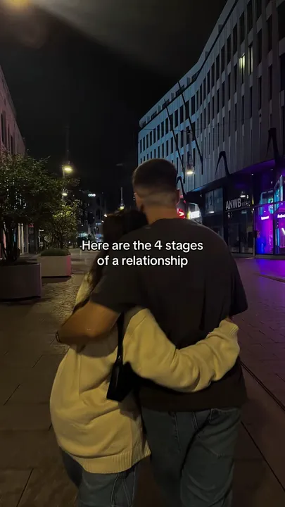 TikTok slideshow cover: The 4 stages of a relationship