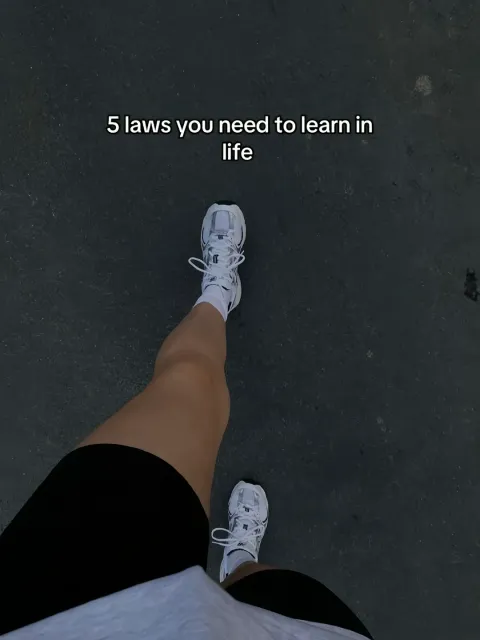 TikTok slideshow cover: 5 laws you need to learn in life