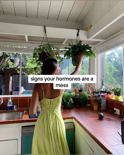 TikTok slideshow cover: Hormonal Health Signs