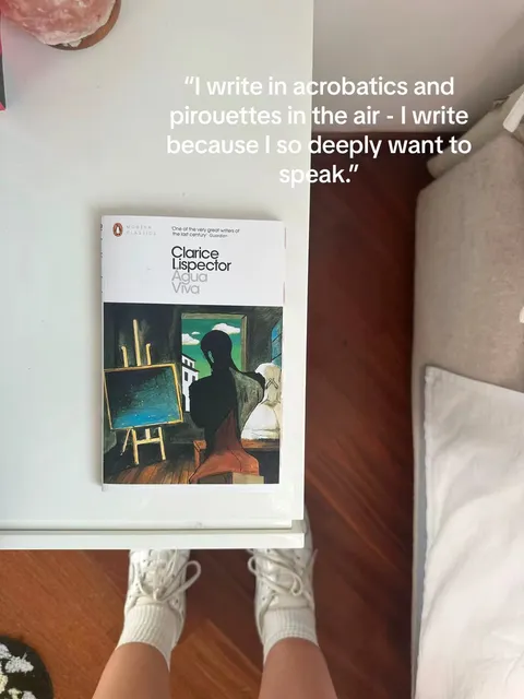 TikTok slideshow cover: Clarice Lispector - Aqua Viva