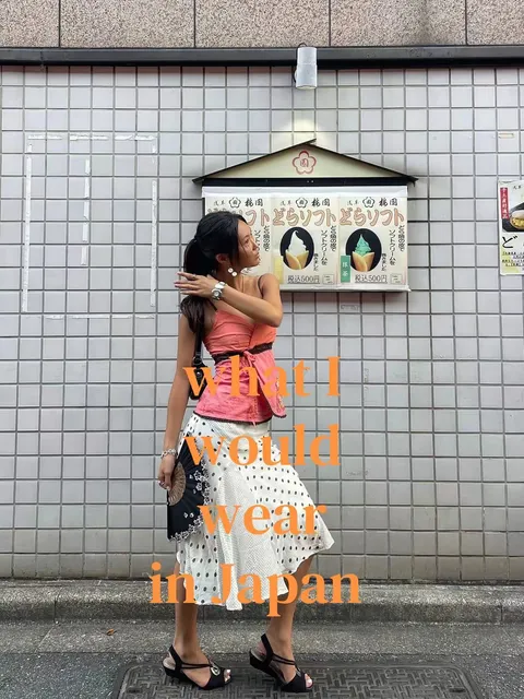 TikTok slideshow cover: What I would wear in Japan