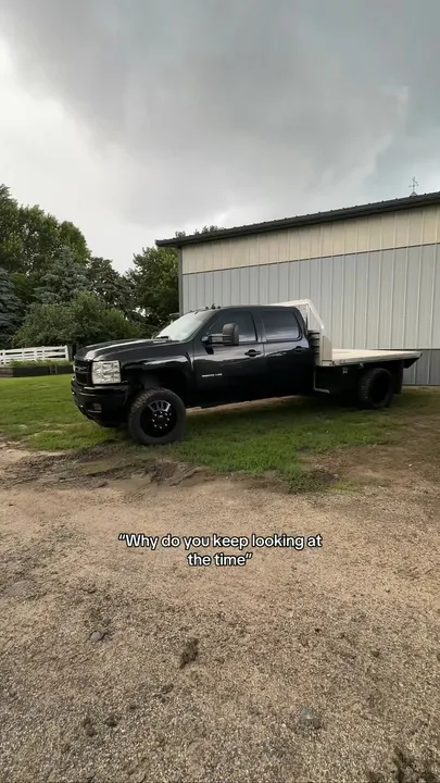 TikTok slideshow cover: Why do you keep looking at the time
