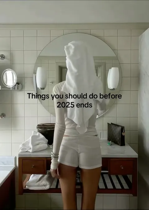 TikTok slideshow cover: Things you should do before 2025 ends