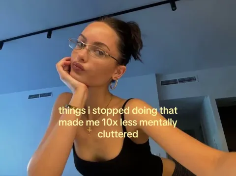 TikTok slideshow cover: Reducing Mental Clutter