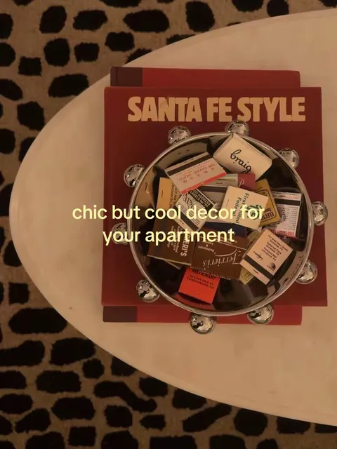 TikTok slideshow cover: Chic but cool decor for your apartment