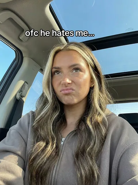 TikTok slideshow cover: ofc he hates me...