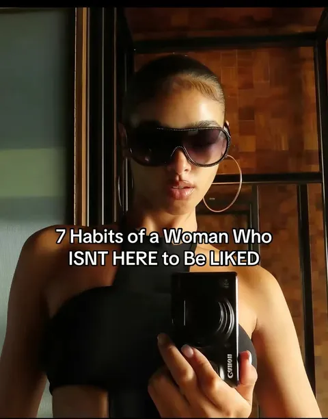 Cover der TikTok-Slideshow: 7 Habits of a Woman Who ISNT HERE to Be LIKED