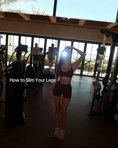 TikTok slideshow cover: How to Slim Your Legs