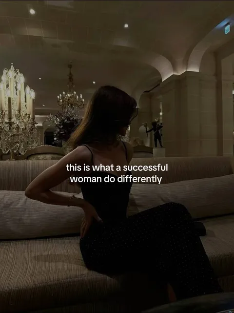 TikTok slideshow cover: this is what a successful woman do differently