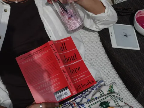 TikTok slideshow cover: All About Love by bell hooks