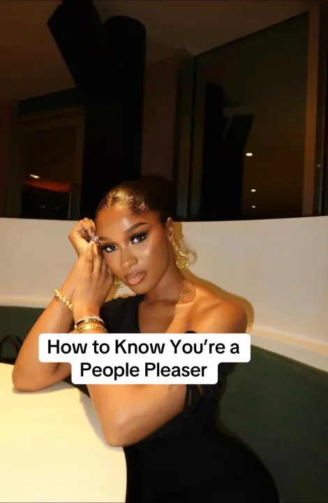 TikTok slideshow cover: How to Know You're a People Pleaser