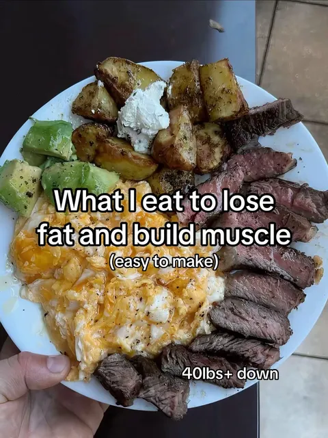 TikTok slideshow cover: What I eat to lose fat and build muscle (easy to make) 40lbs+ down