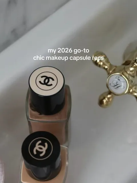 TikTok slideshow cover: Chic Makeup Capsule Recommendations