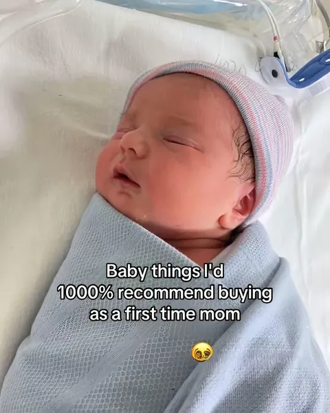 TikTok slideshow cover: Baby recommendations for first-time moms