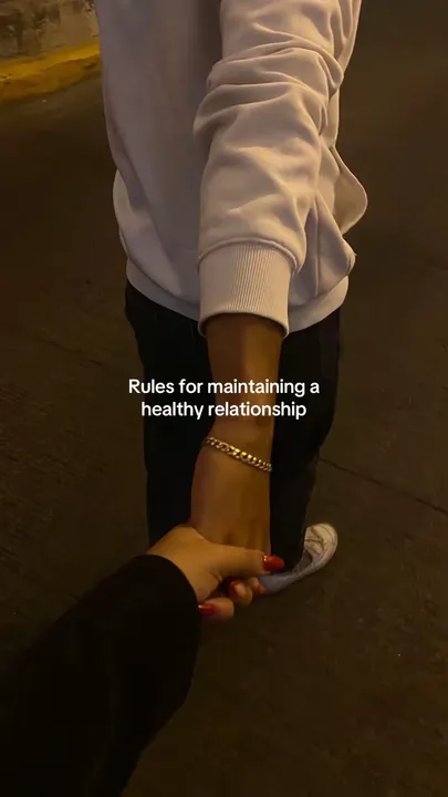 TikTok slideshow cover: Rules for a healthy relationship