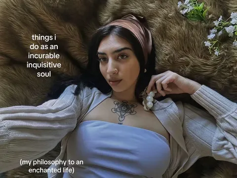 TikTok slideshow cover: things i do as an incurable inquisitive soul
