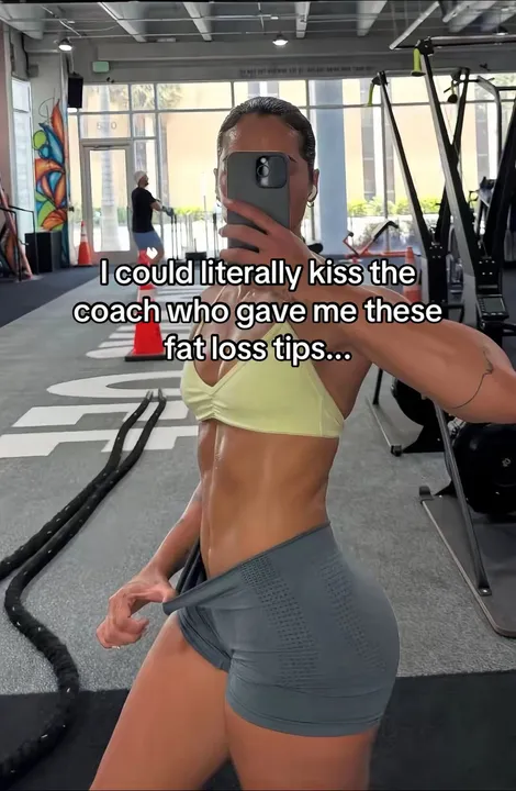 TikTok slideshow cover: Fat Loss Tips