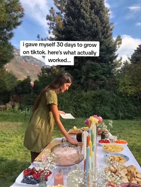 TikTok slideshow cover: Growing on TikTok in 30 days