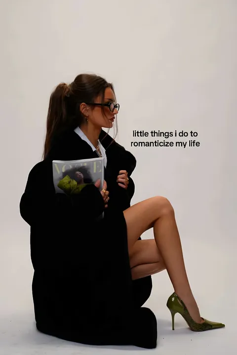 TikTok slideshow cover: little things i do to romanticize my life