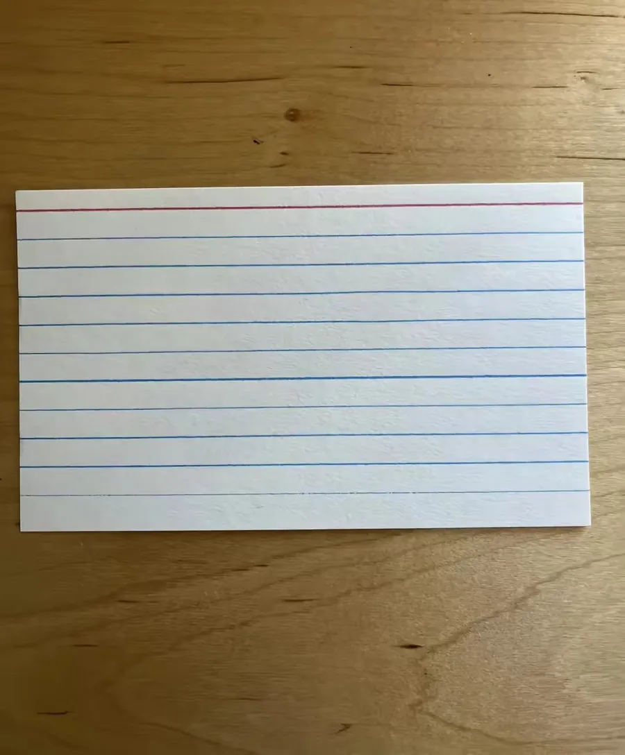 Cover der TikTok-Slideshow „Blank lined paper“ von @poemwrld