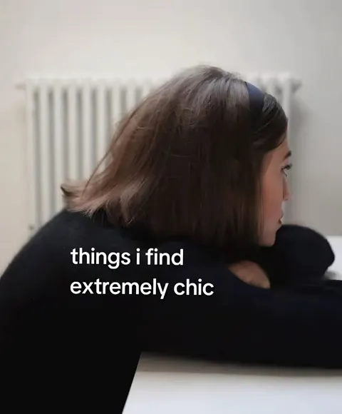 TikTok slideshow cover: Things I find extremely chic