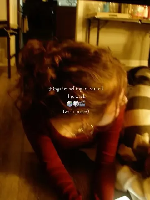 TikTok slideshow cover: things im selling on vinted this week (with prices)