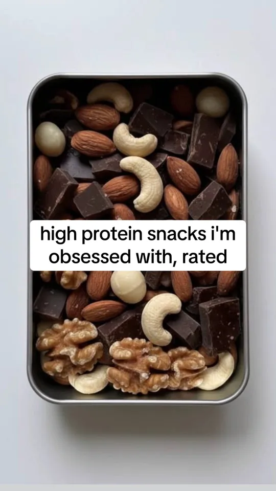 Example slide with the text: high protein snacks i'm obsessed with, rated
